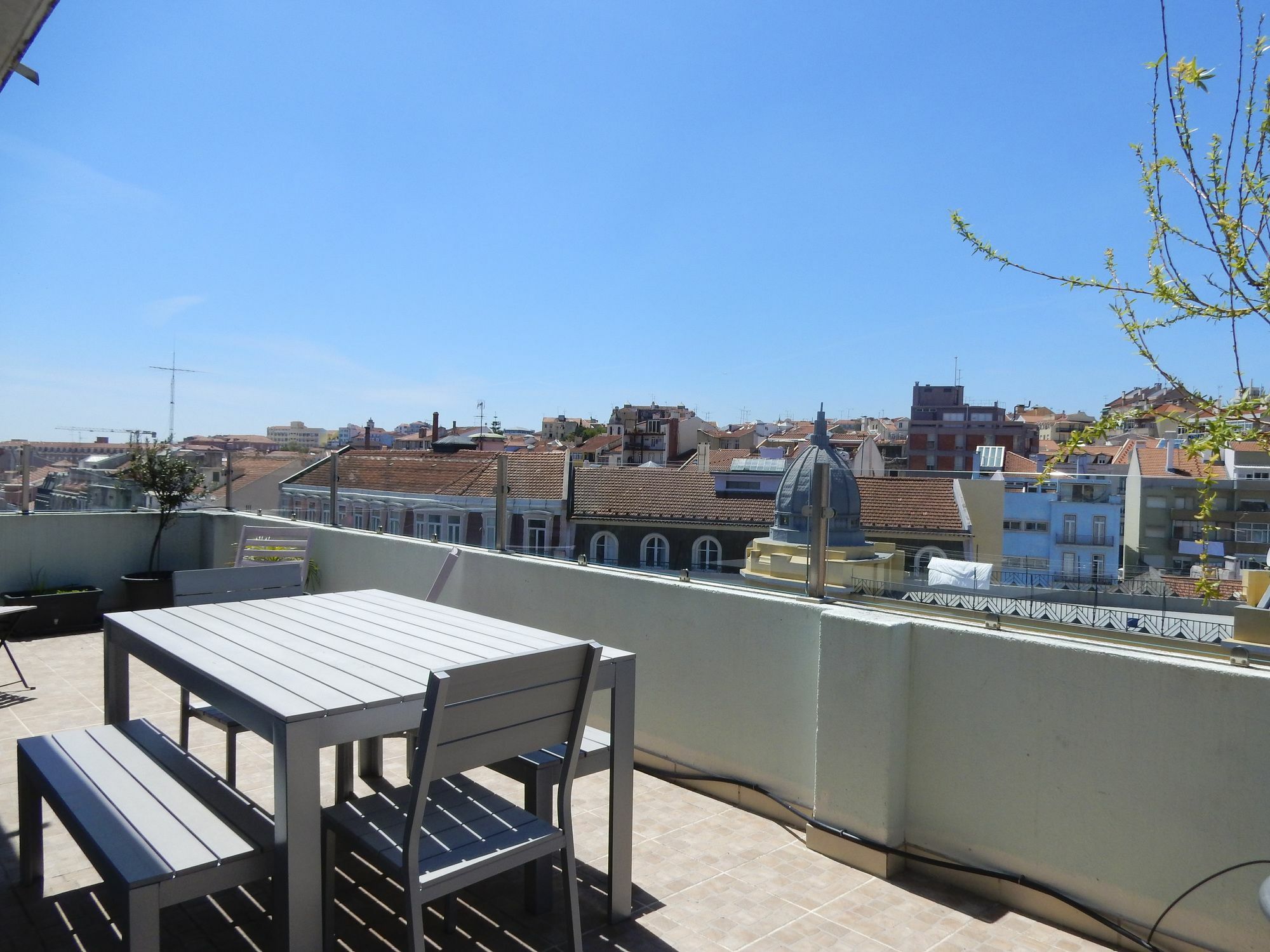 Lv Premier Apartments Anjos- Ar1 Lisbona Esterno foto