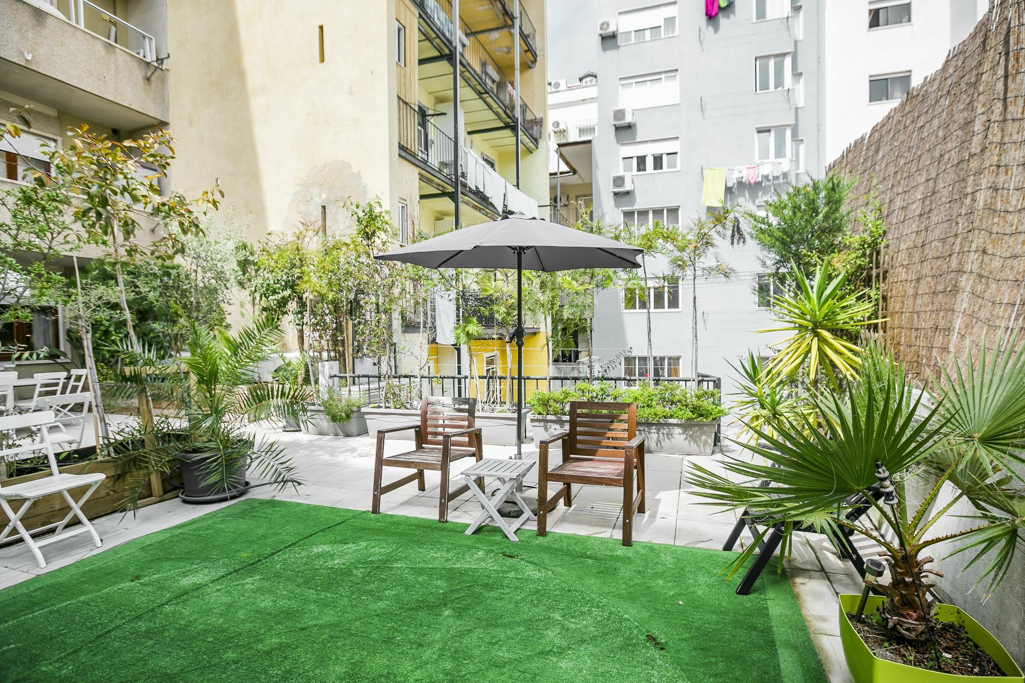 Lv Premier Apartments Anjos- Ar1 Lisbona Esterno foto